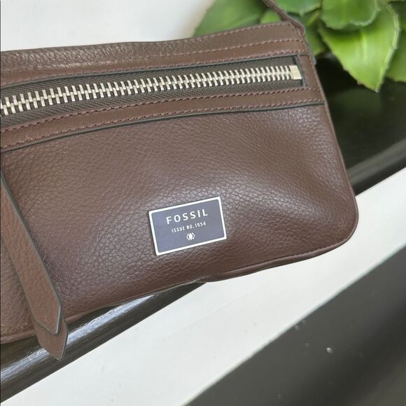 Fossil genuine leather like new crossbody shoulder purse brown - Picture 7 of 10